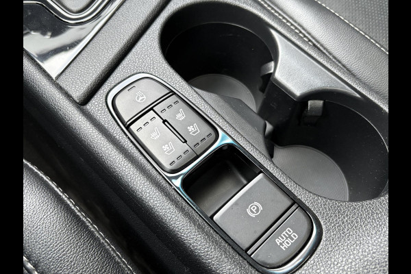 Kia Niro 1.6 GDi PHEV ExecutiveLine | Trekhaak | Leder | Schuifdak | Stoelverwarming/koeling |  Adaptive cruise control | JBL audio | Geheugenstoelen | Camera