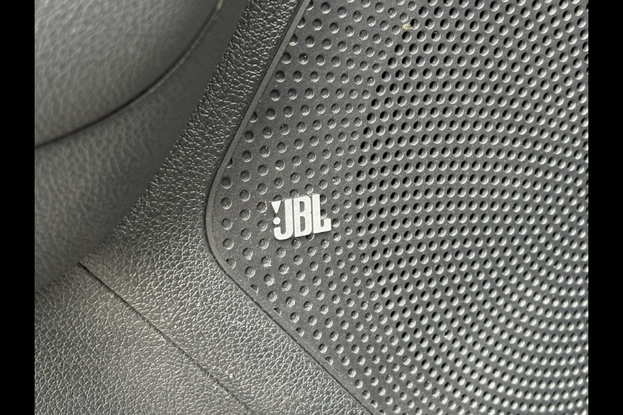 Kia Niro 1.6 GDi PHEV ExecutiveLine | Trekhaak | Leder | Schuifdak | Stoelverwarming/koeling |  Adaptive cruise control | JBL audio | Geheugenstoelen | Camera