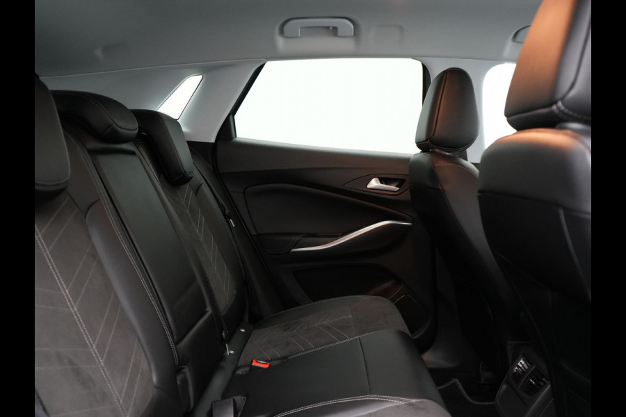 Opel Grandland 1.6 Turbo Elegance Plug In Hybrid 225pk Dealer O.H. PHEV | Adaptive Cruise | 360 Camera | Alcantara Sportstoelen Verwarmd | Apple Carplay | Stuur Verwarmd | Keyless | Blis | Virtual | Navigatie | DAB |