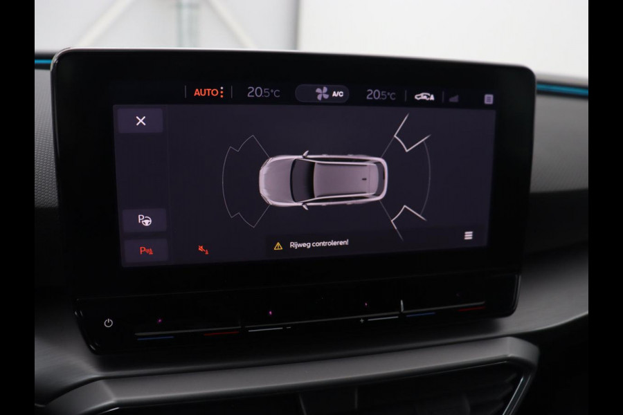 Seat Leon 1.5 TSI FR Launch Edition | Trekhaak | Adaptive cruise | Sfeerverlichting | Carplay | Navigatie | Full LED | 18'' | Parkeerhulp | Climate control | Sportstoelen | Bluetooth