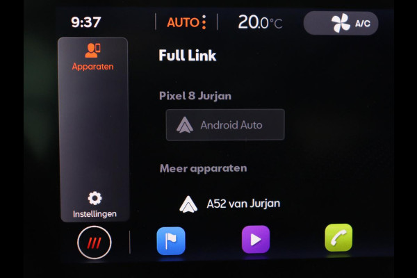 Seat Leon 1.5 TSI FR Launch Edition | Trekhaak | Adaptive cruise | Sfeerverlichting | Carplay | Navigatie | Full LED | 18'' | Parkeerhulp | Climate control | Sportstoelen | Bluetooth