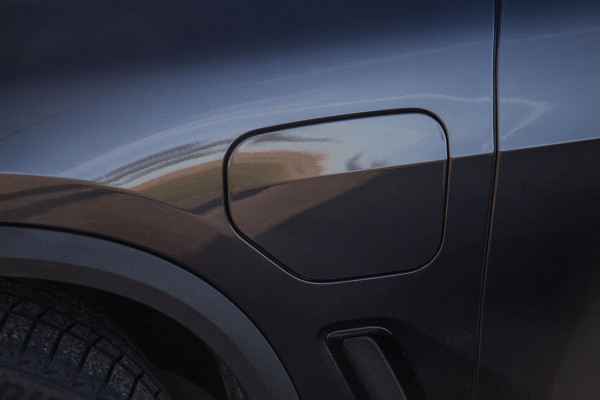 BMW X5 xDrive45e Executive LEER / DEALER ONDERHOUDEN / LUCHTVERING / CARPLAY / CAMERA