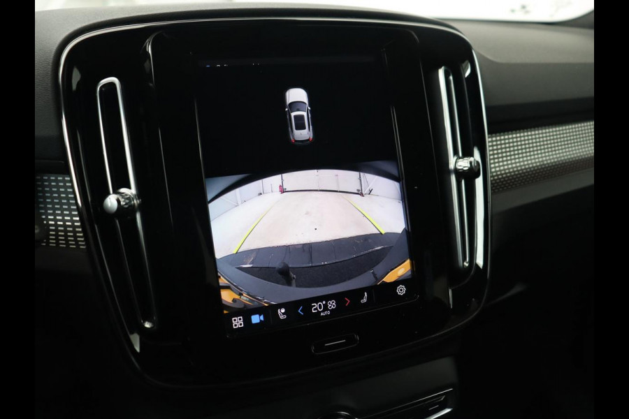 Volvo XC40 Recharge Plus | Trekhaak | Stoel & stuurverwarming | Warmtepomp | Adaptive cruise | Carplay | Navigatie | Camera | Leder/Alcantara | Full LED | DAB | Standkachel | Bluetooth | Climate control