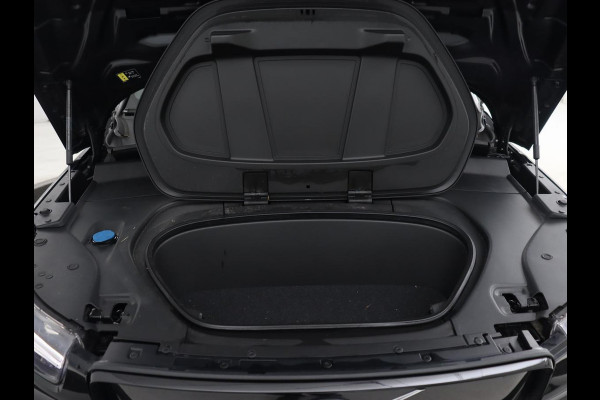 Volvo XC40 Recharge Plus | Trekhaak | Stoel & stuurverwarming | Warmtepomp | Adaptive cruise | Carplay | Navigatie | Camera | Leder/Alcantara | Full LED | DAB | Standkachel | Bluetooth | Climate control