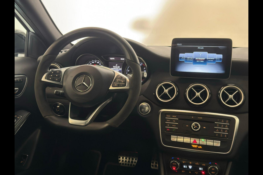 Mercedes-Benz GLA 200 AMG Edition 1 / Pano / Memory / NL-auto