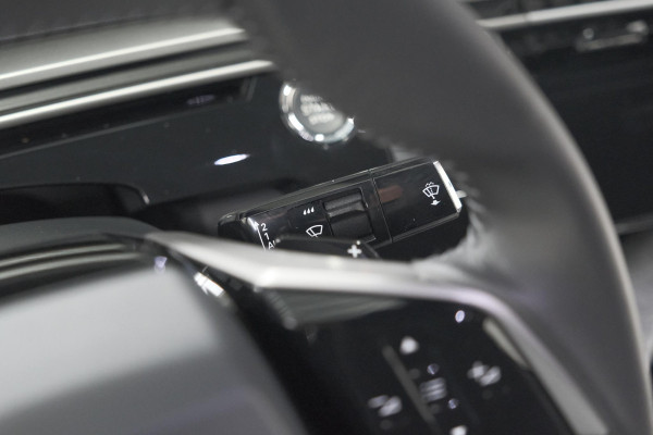 Peugeot 3008 136 Hybrid e-DCS6 Allure | Stoelverwarming | Camera | Apple Carplay