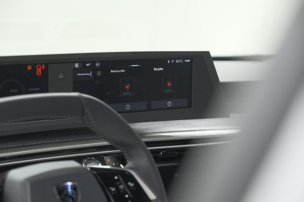 Peugeot 3008 136 Hybrid e-DCS6 Allure | Stoelverwarming | Camera | Apple Carplay