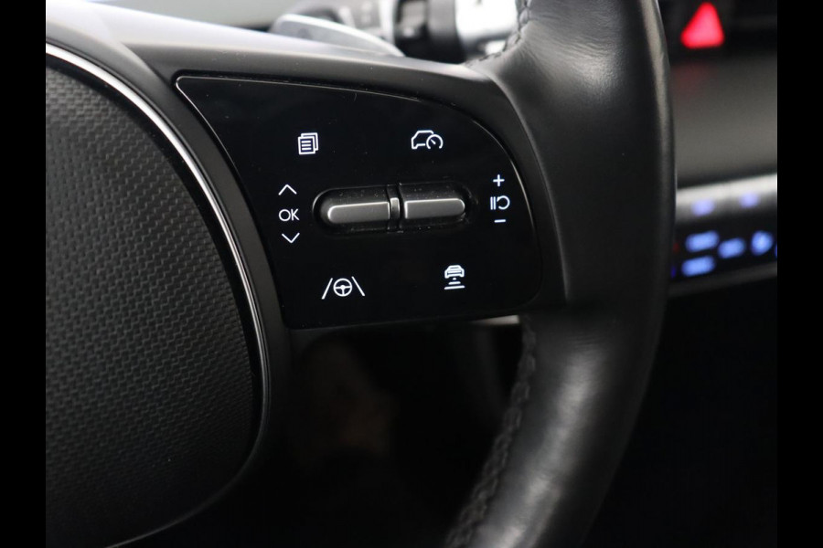 Hyundai IONIQ 5 Connect 73kWh | Trekhaak | Stoel & stuurverwarming | Half leder | Adaptive cruise | Carplay | 19'' | Keyless | Camera | Navigatie | Vehicle-to-load | Parkeerhulp