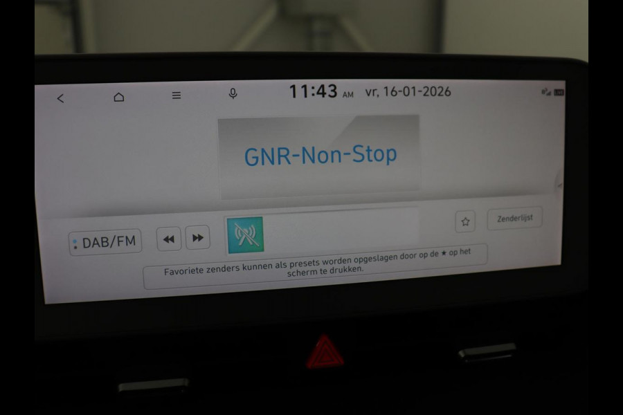 Hyundai IONIQ 5 Connect 73kWh | Trekhaak | Stoel & stuurverwarming | Half leder | Adaptive cruise | Carplay | 19'' | Keyless | Camera | Navigatie | Vehicle-to-load | Parkeerhulp