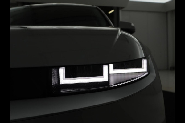 Hyundai IONIQ 5 Connect 73kWh | Trekhaak | Stoel & stuurverwarming | Half leder | Adaptive cruise | Carplay | 19'' | Keyless | Camera | Navigatie | Vehicle-to-load | Parkeerhulp