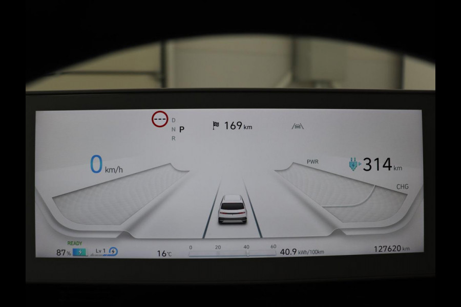 Hyundai IONIQ 5 Connect 73kWh | Trekhaak | Stoel & stuurverwarming | Half leder | Adaptive cruise | Carplay | 19'' | Keyless | Camera | Navigatie | Vehicle-to-load | Parkeerhulp