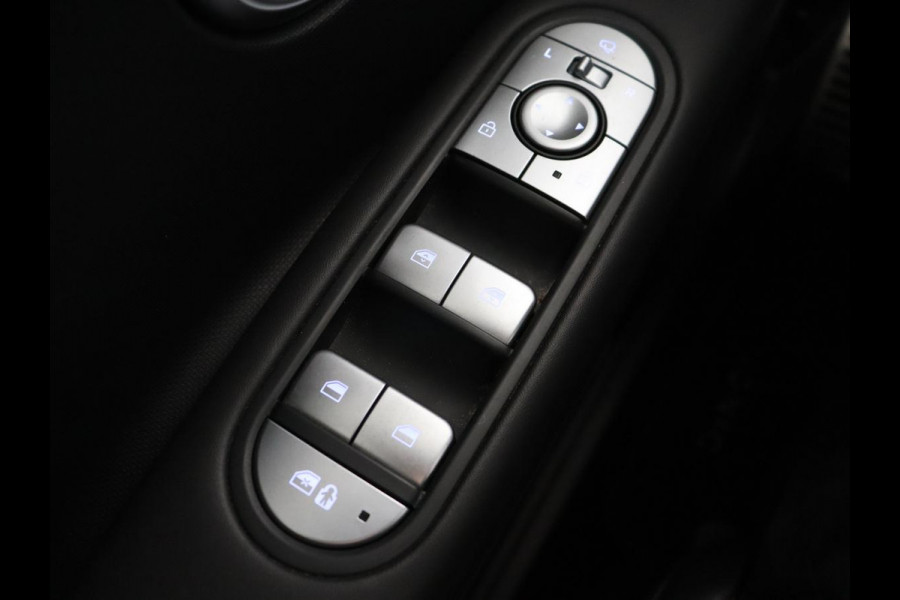 Hyundai IONIQ 5 Connect 73kWh | Trekhaak | Stoel & stuurverwarming | Half leder | Adaptive cruise | Carplay | 19'' | Keyless | Camera | Navigatie | Vehicle-to-load | Parkeerhulp