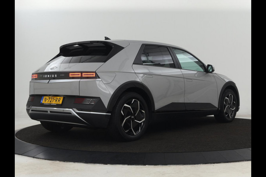 Hyundai IONIQ 5 Connect 73kWh | Trekhaak | Stoel & stuurverwarming | Half leder | Adaptive cruise | Carplay | 19'' | Keyless | Camera | Navigatie | Vehicle-to-load | Parkeerhulp