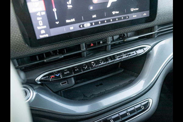 Fiat 500E 3+1 La Prima 42 kWh | 17% Bijtelling | Clima | Cruise | Leder | 17" | Priv Glass | Winter Pack | JBL Sound | BSM | Apple Carplay