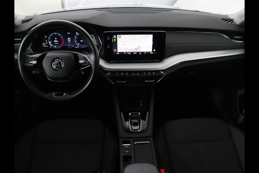 Škoda Octavia 1.0 e-TSI Business Edition Plus | Trekhaak | Stoelverwarming | Adaptive cruise | Sfeerverlichting | Full LED | Side Assist | Carplay | Navigatie | Climate control | Bluetooth