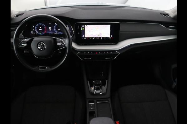 Škoda Octavia 1.0 e-TSI Business Edition Plus | Trekhaak | Stoelverwarming | Adaptive cruise | Sfeerverlichting | Full LED | Side Assist | Carplay | Navigatie | Climate control | Bluetooth