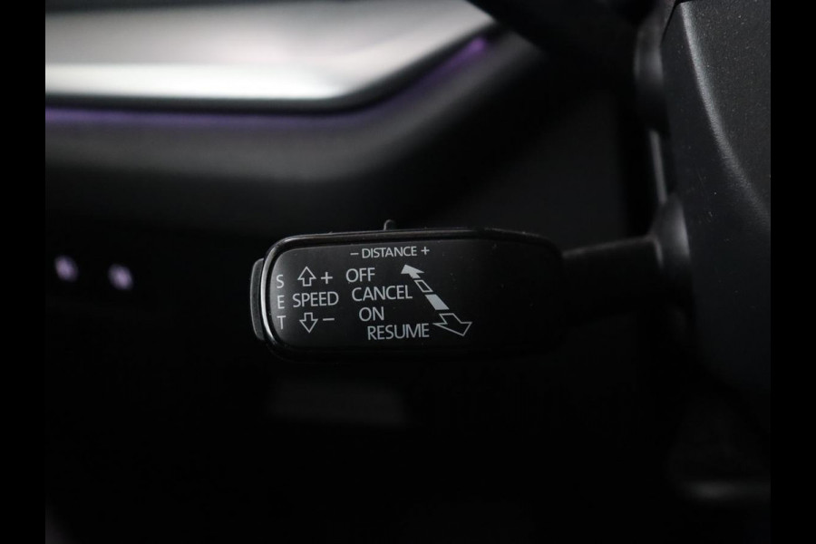 Škoda Octavia 1.0 e-TSI Business Edition Plus | Trekhaak | Stoelverwarming | Adaptive cruise | Sfeerverlichting | Full LED | Side Assist | Carplay | Navigatie | Climate control | Bluetooth