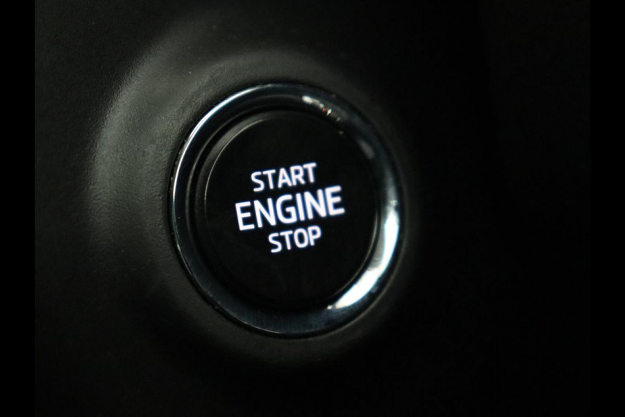 Škoda Octavia 1.0 e-TSI Business Edition Plus | Trekhaak | Stoelverwarming | Adaptive cruise | Sfeerverlichting | Full LED | Side Assist | Carplay | Navigatie | Climate control | Bluetooth