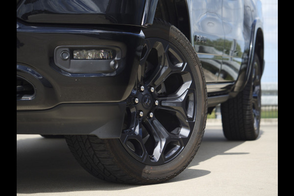 Dodge Ram | 1500 | Limited | 5.7 V8 | 4x4 | Crew Cab | Night Edition | HEMI | Panorama | Deksel | Full Nieuw binnen!