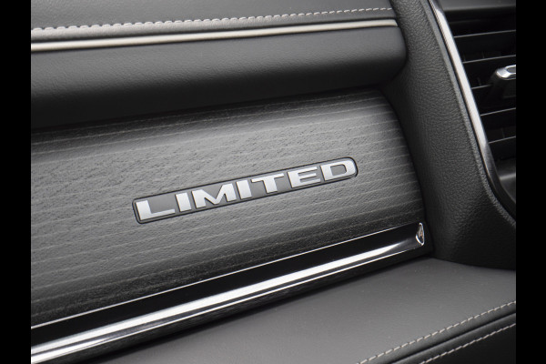 Dodge Ram | 1500 | Limited | 5.7 V8 | 4x4 | Crew Cab | Night Edition | HEMI | Panorama | Deksel | Full Nieuw binnen!