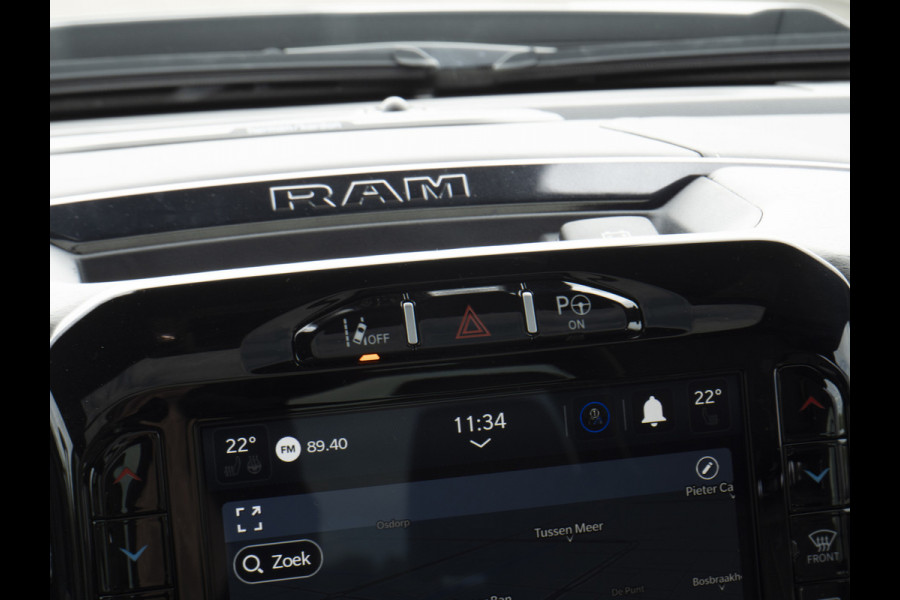 Dodge Ram | 1500 | Limited | 5.7 V8 | 4x4 | Crew Cab | Night Edition | HEMI | Panorama | Deksel | Full Nieuw binnen!