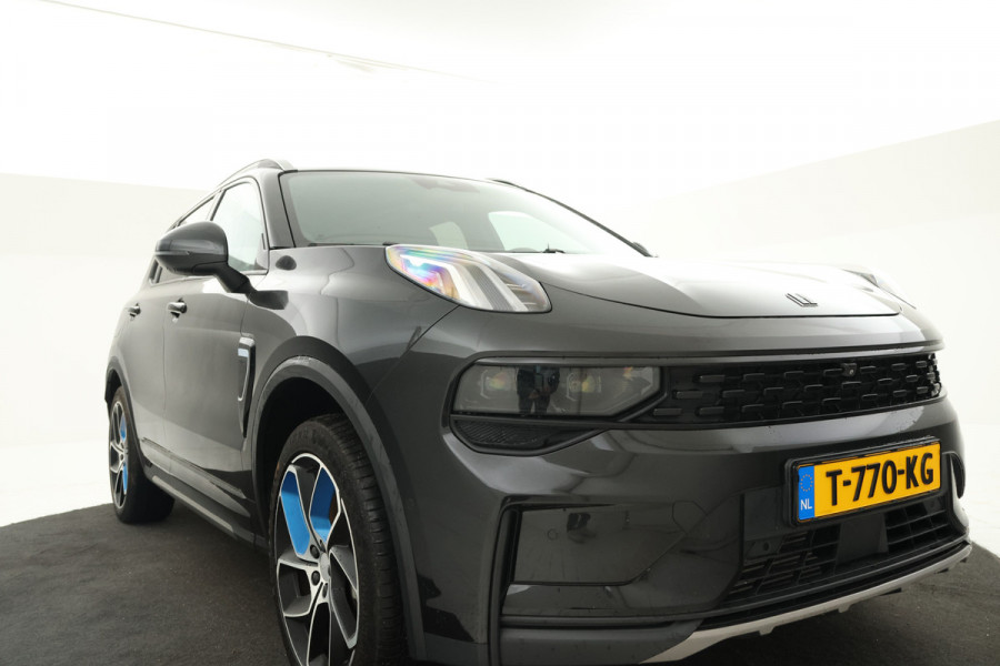 Lynk & Co 01 1.5 Zwarte Hemel, Panorama Dak, Black Pakket