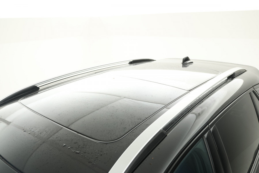 Lynk & Co 01 1.5 Zwarte Hemel, Panorama Dak, Black Pakket