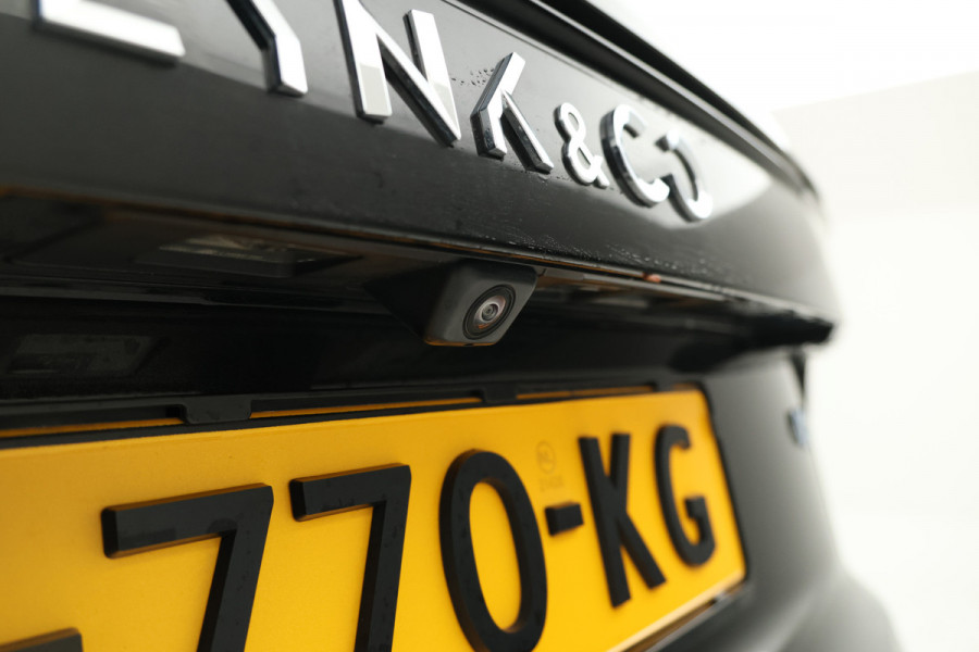 Lynk & Co 01 1.5 Zwarte Hemel, Panorama Dak, Black Pakket