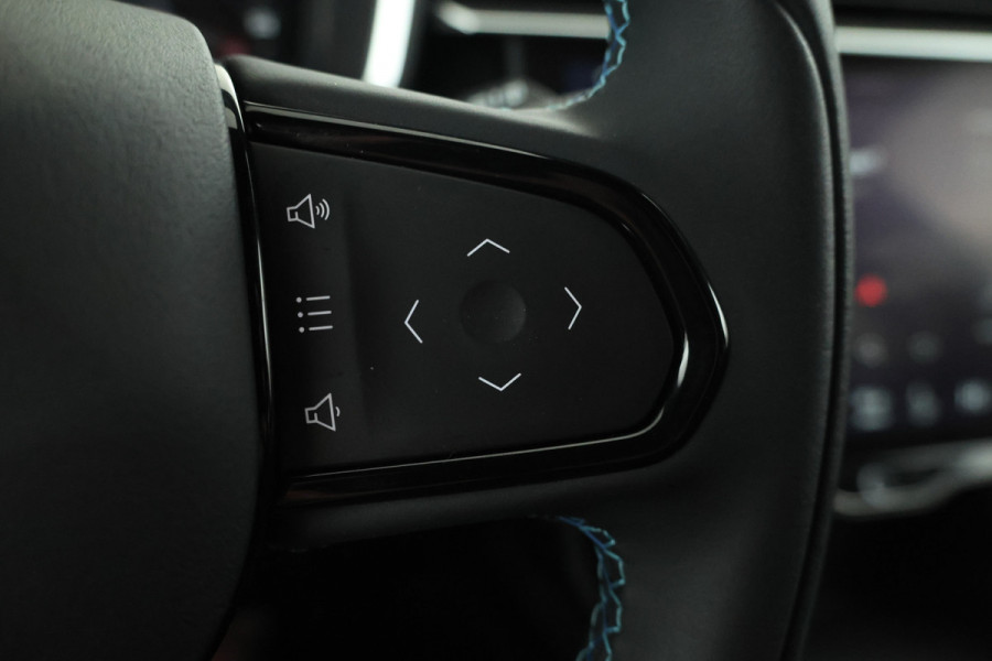 Lynk & Co 01 1.5 Zwarte Hemel, Panorama Dak, Black Pakket