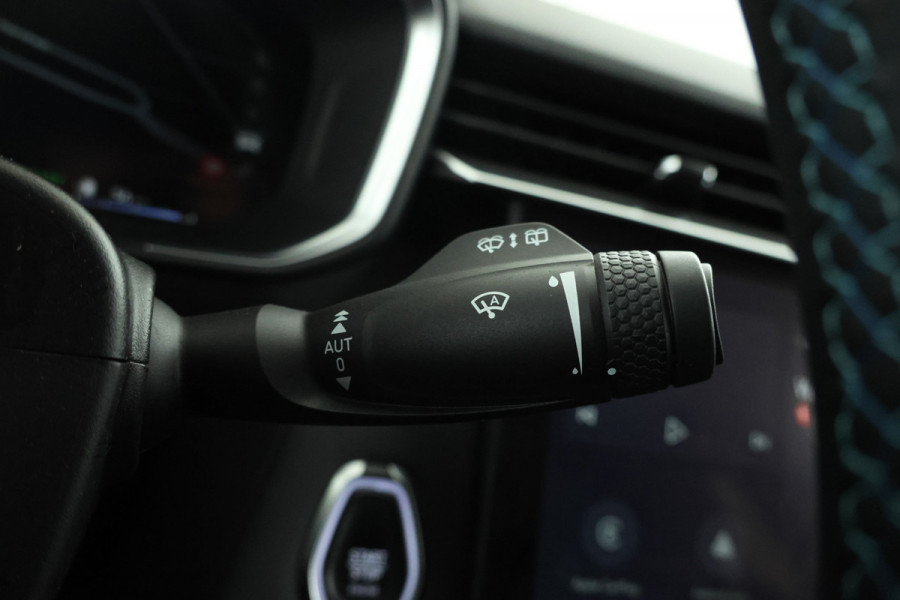 Lynk & Co 01 1.5 Zwarte Hemel, Panorama Dak, Black Pakket