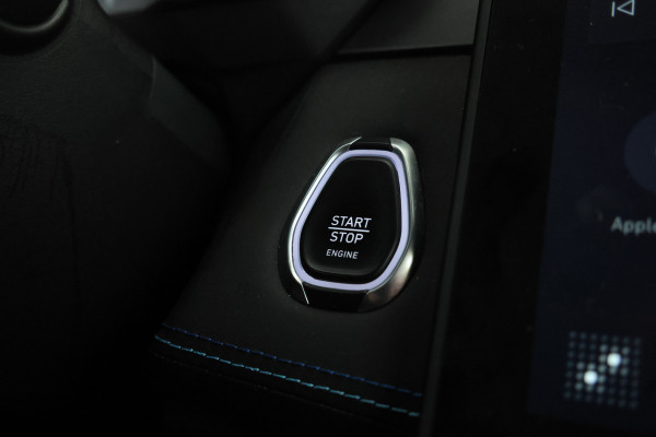 Lynk & Co 01 1.5 Zwarte Hemel, Panorama Dak, Black Pakket