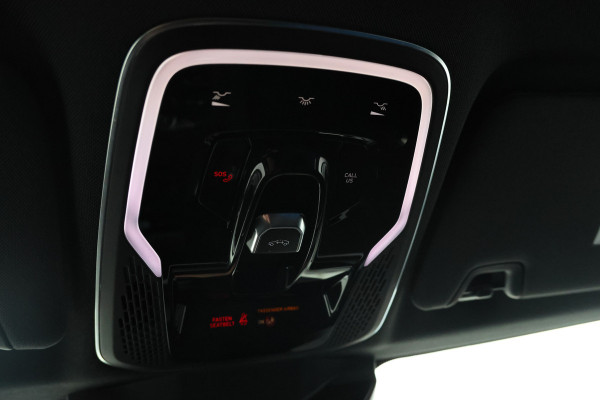 Lynk & Co 01 1.5 Zwarte Hemel, Panorama Dak, Black Pakket