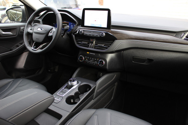 Ford Kuga 2.5 PHEV Vignale | Trekhaak | BLIS | B&O | Head-Up | Matrix | Leder