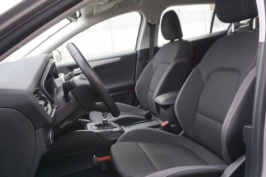 Ford FOCUS Wagon 1.0 EcoB.125PK Hybrid Business/Trekhaak/Camera/