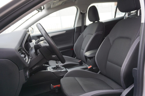 Ford FOCUS Wagon 1.0 EcoB.125PK Hybrid Business/Trekhaak/Camera/