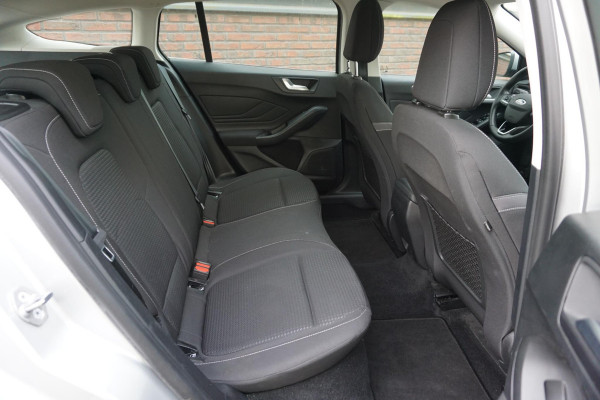 Ford FOCUS Wagon 1.0 EcoB.125PK Hybrid Business/Trekhaak/Camera/