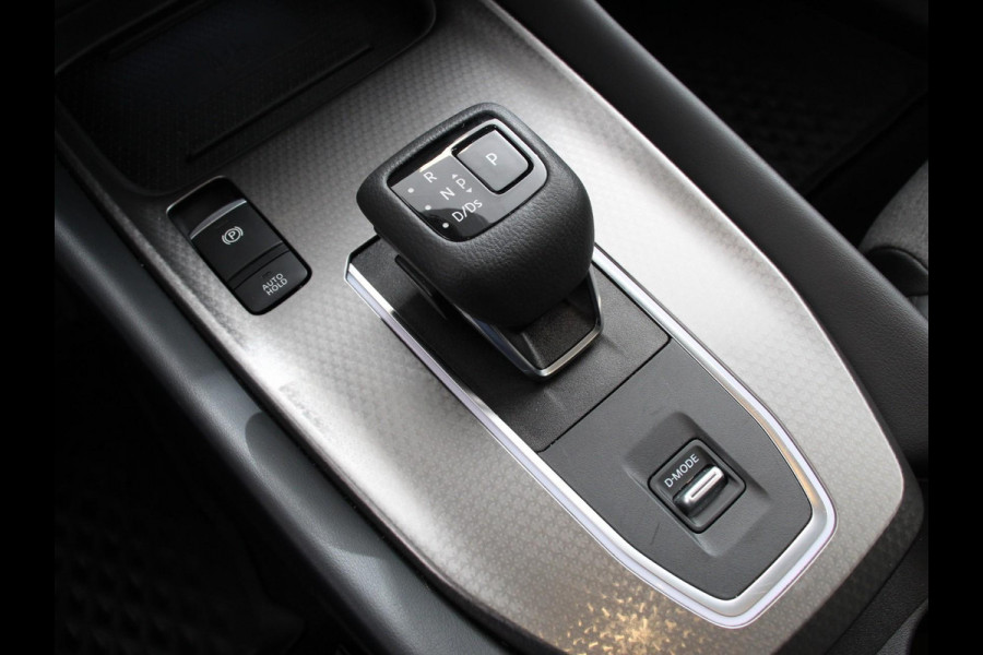 Nissan QASHQAI 1.3 MHEV Automaat N-Connecta Navigatie Climate Control Sfeerverlichting Camera 360 Led Dab Verwarmde voorstoelen Adaptive Cruise Control Digitale Cockpit Lichtmetalen Velgen