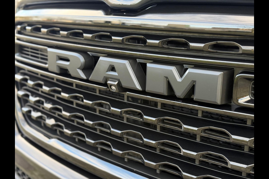 RAM Ram 1500 3.0L SST H.O. 540PK Limited Night CrewCab 4x4 | 2025 model | Full Optie | Luchtvering | 360 camera |Massage