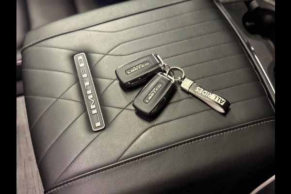 RAM Ram 1500 3.0L SST H.O. 540PK Limited Night CrewCab 4x4 | 2025 model | Full Optie | Luchtvering | 360 camera |Massage