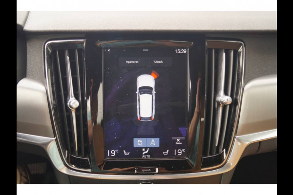 Volvo V90 2.0 D4 Momentum Automaat -NAVI-LEER-ECC-