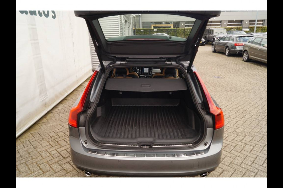 Volvo V90 2.0 D4 Momentum Automaat -NAVI-LEER-ECC-