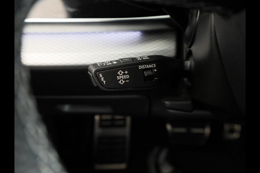 Audi Q8 55 TFSI e quattro Pro Line S 394pk | Panoramadak | Lederen bekleding | Head Up Display | Luchtvering | Trekhaak