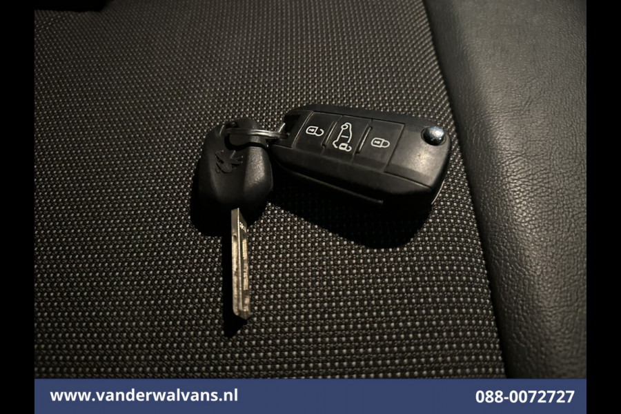 Peugeot Expert 1.5 BlueHDI 102pk L1H1 Inrichting Euro6 Airco | Cruisecontrol | Parkeersensoren Bijrijdersbank