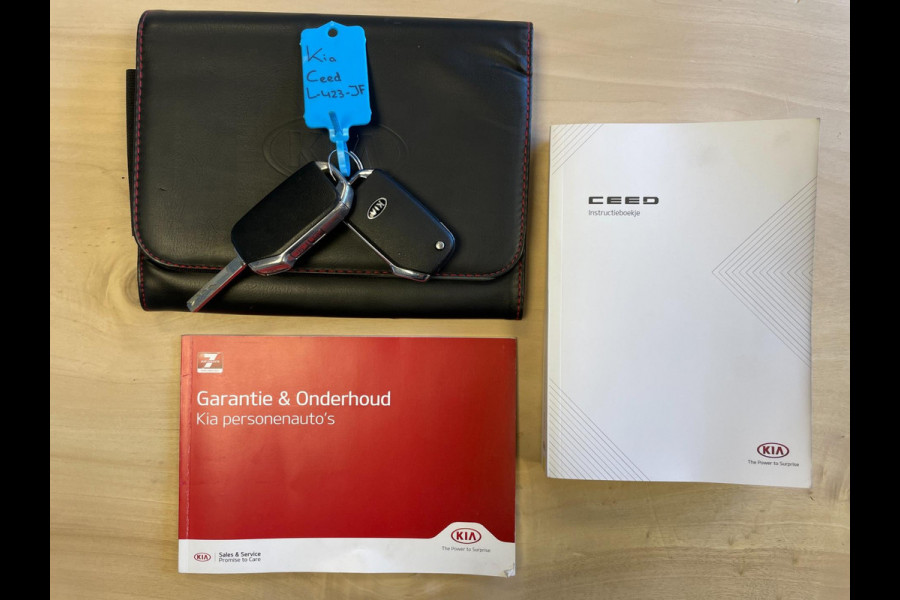 Kia Ceed Sportswagon 1.5 T-GDi MHEV GT-Line Edition|160PK|AUTOMAAT|PANO|CARPLAY+ANDROID|CAMERA|CLIMA+CRUISE|NL|NAP|IN.BTW||1e EIG|