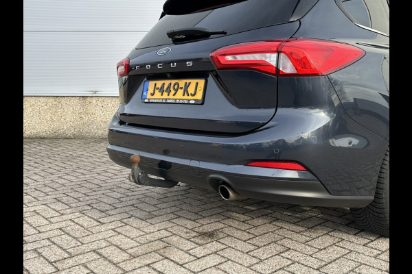 Ford FOCUS Wagon 1.0 EcoB. Tit. Bns AUTOMAAT! TREKHAAK! DESIGNPACK! COMFORT STOEL