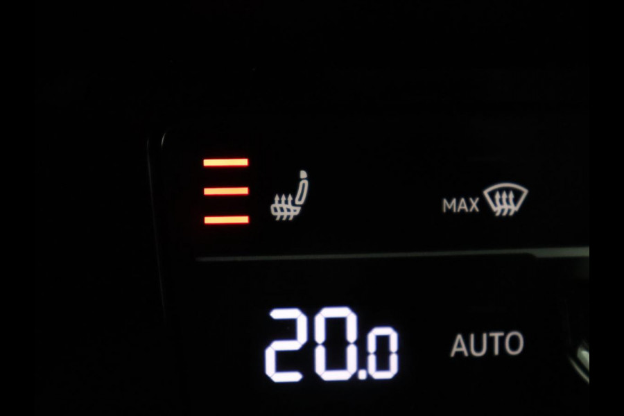 Volkswagen Passat 1.4 TSI PHEV GTE | Stoelverwarming | Virtual Cockpit | Adaptive cruise | Massage | Matrix LED | Camera | Memory | Carplay | Navigatie | Plug In