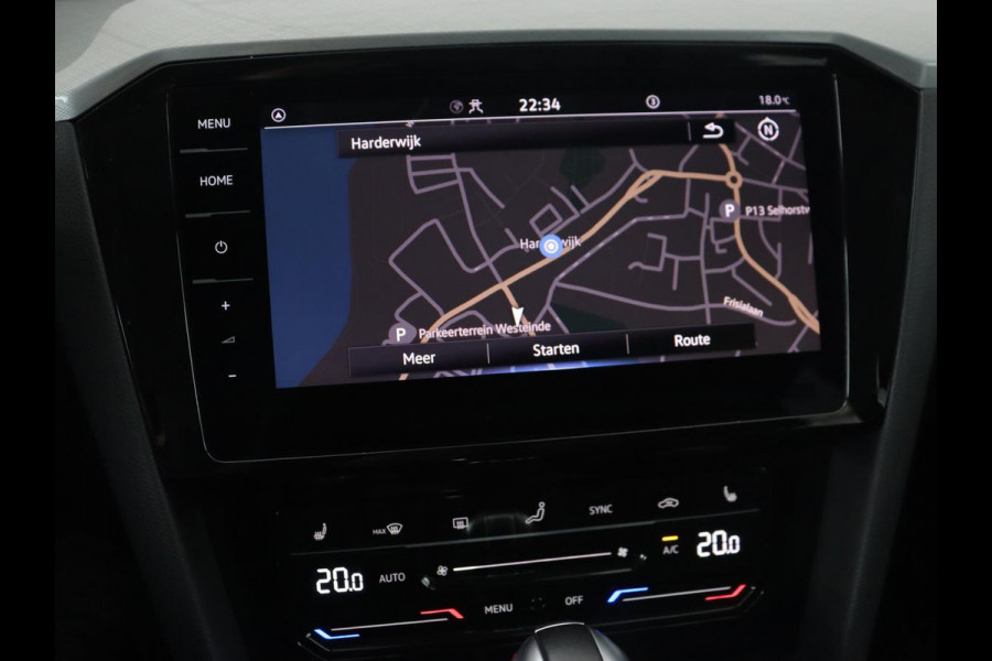 Volkswagen Passat 1.4 TSI PHEV GTE | Stoelverwarming | Virtual Cockpit | Adaptive cruise | Massage | Matrix LED | Camera | Memory | Carplay | Navigatie | Plug In