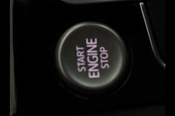 Volkswagen Passat 1.4 TSI PHEV GTE | Stoelverwarming | Virtual Cockpit | Adaptive cruise | Massage | Matrix LED | Camera | Memory | Carplay | Navigatie | Plug In