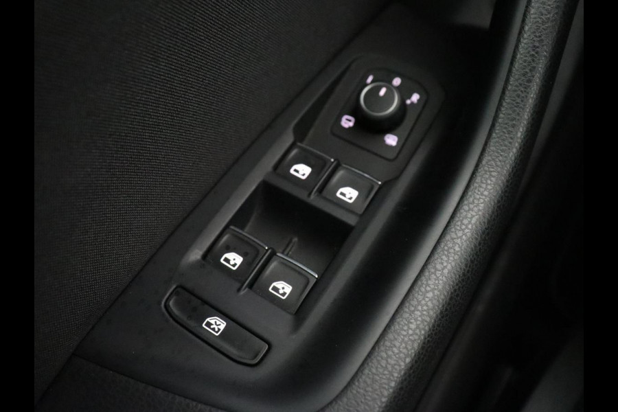 Volkswagen Passat 1.4 TSI PHEV GTE | Stoelverwarming | Virtual Cockpit | Adaptive cruise | Massage | Matrix LED | Camera | Memory | Carplay | Navigatie | Plug In