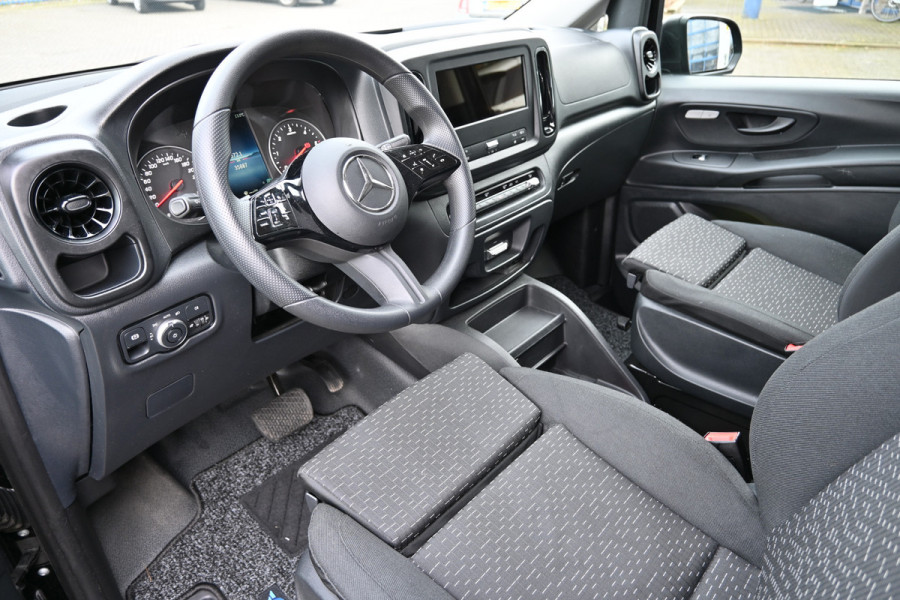 Mercedes-Benz Vito 116 CDI DC L2 Pro 2500 KG trekhaak, Navigatie, Smartphone integratie pakket, Etc.